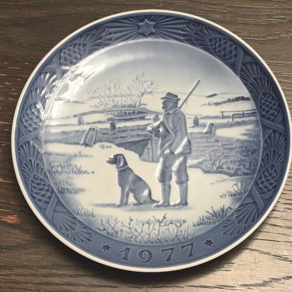 1977 Royal‎ Copenhagen Immervad Bridge Blue White Porcelain Collector Plate